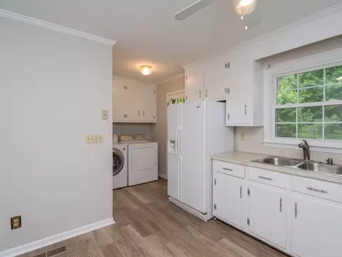 931 Clarion Dr, Durham, NC 27705 photo 6