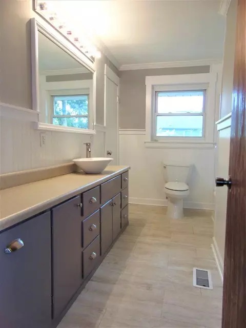 1809 So Hi Dr, Durham, NC 27703 photo 10