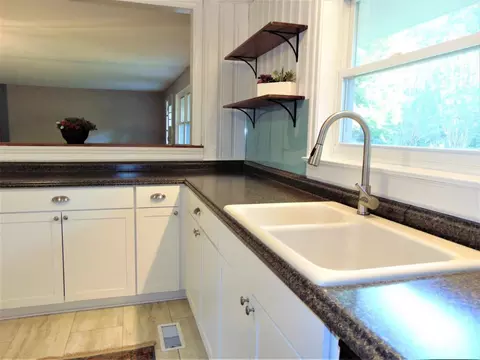 1809 So Hi Dr, Durham, NC 27703 photo 7