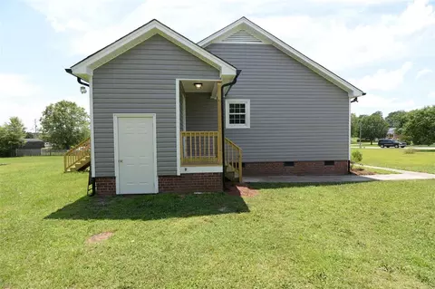 104 Creekstone Dr, Benson, NC 27504 photo 19