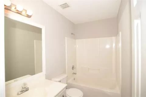 104 Creekstone Dr, Benson, NC 27504 photo 15