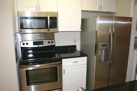 3704 Chimney Rdg #202, Durham, NC 27713 photo 4