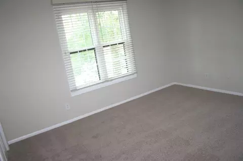 3704 Chimney Rdg #202, Durham, NC 27713 photo 9