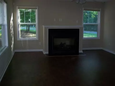 4301 Broomstraw Ct, Durham, NC 27704 photo 5
