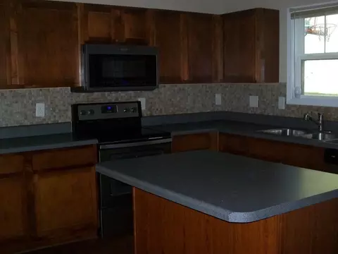 4301 Broomstraw Ct, Durham, NC 27704 photo 3