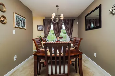 1005 Statler Dr, Durham, NC 27703 photo 9