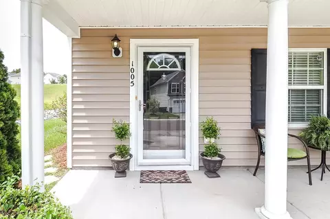 1005 Statler Dr, Durham, NC 27703 photo 4