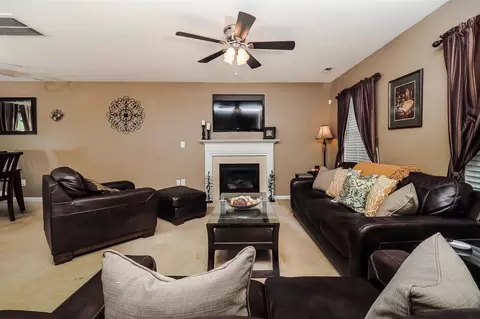 1005 Statler Dr, Durham, NC 27703 photo 6