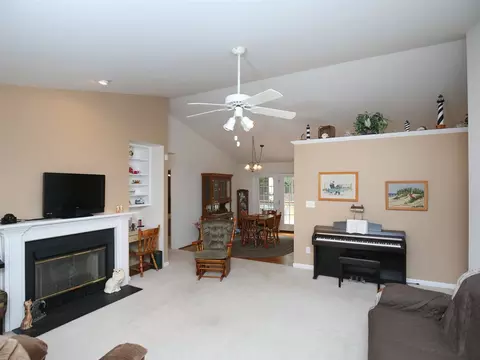1014 Shady Ln, Durham, NC 27712 photo 4