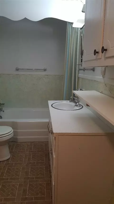 304 E H St, Erwin, NC 28339 photo 21