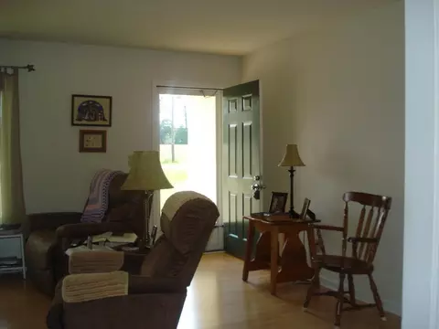 17 Wallace St, Angier, NC 27501 photo 2