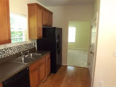 312 Weeping Willow Dr, Durham, NC 27704 photo 7