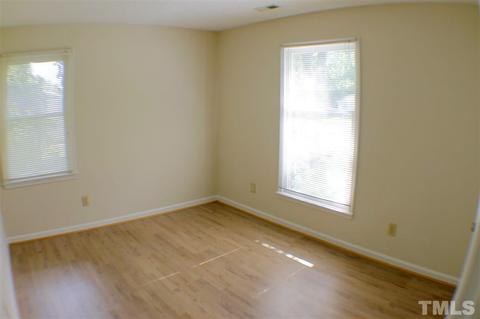 3813 Tyne Dr, Durham, NC 27703 photo 15