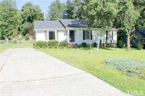 3813 Tyne Dr, Durham, NC 27703 photo 2