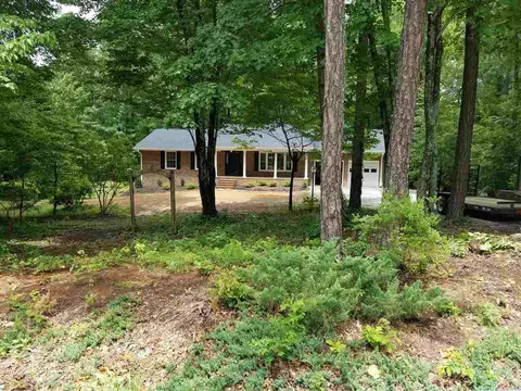 70 Benjamin Ct, Roxboro, NC 27574 photo 2