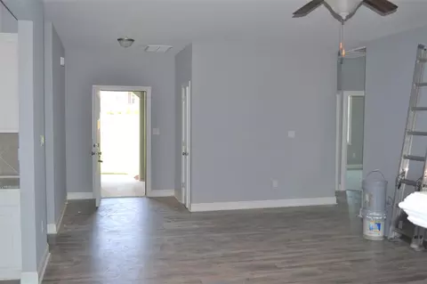 520 St Jiles Dr, Garner, NC 27529 photo 2