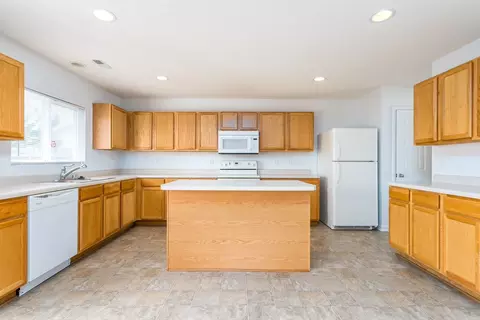 612 Pebblestone Dr, Durham, NC 27703 photo 8