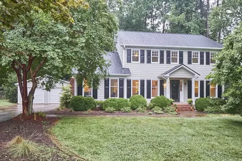8 Cauldwell Ln, Durham, NC 27705 photo 2