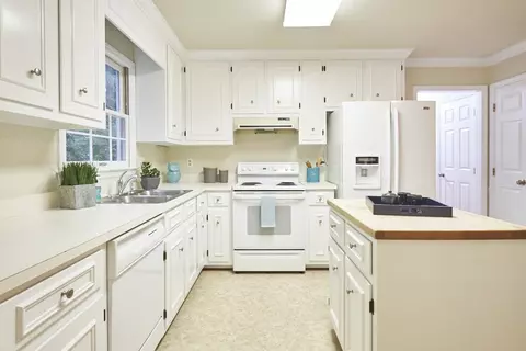 8 Cauldwell Ln, Durham, NC 27705 photo 8
