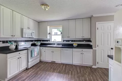 107 Lakeside Cir, Willow Spring, NC 27592 photo 12