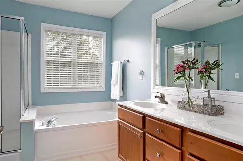2409 Oleander Dr, Durham, NC 27703 photo 10