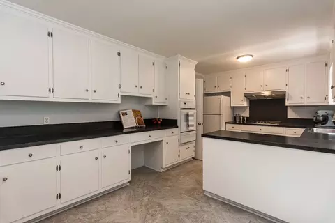 3008 Ithaca St, Durham, NC 27707 photo 10