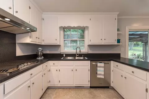 3008 Ithaca St, Durham, NC 27707 photo 8
