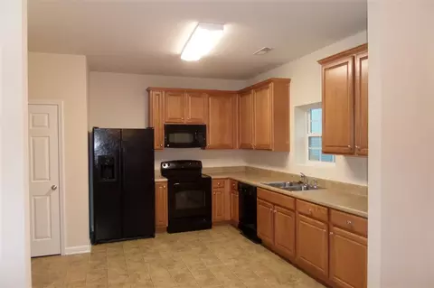 5019 Miller Dr, Durham, NC 27704 photo 5