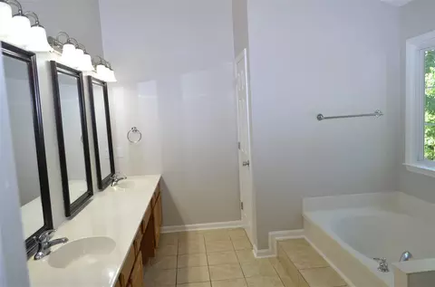 205 Swordgate Dr, Cary, NC 27513 photo 20