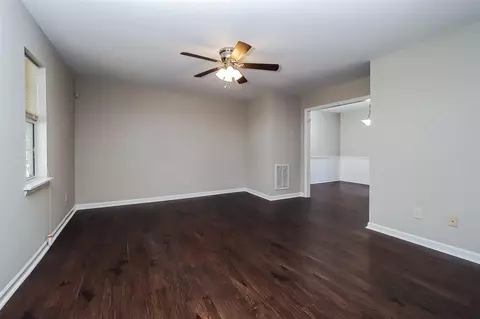 518 Melbourne St, Durham, NC 27703 photo 7