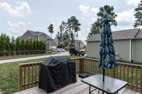 1903 Hemlock Hill Dr, Durham, NC 27703 photo 23