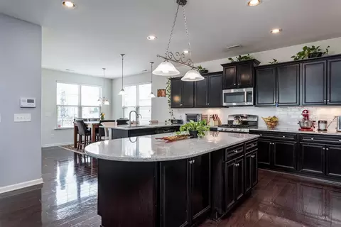 1903 Hemlock Hill Dr, Durham, NC 27703 photo 6