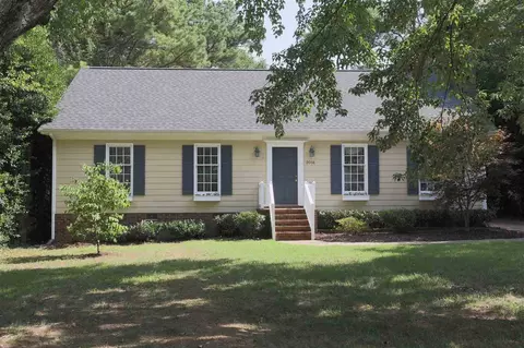 2016 Hunterfield Ln, Raleigh, NC 27609 photo 1