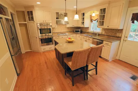 2016 Hunterfield Ln, Raleigh, NC 27609 photo 8