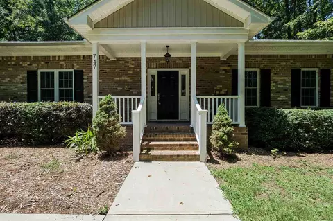 747 Mudham Rd, Wendell, NC 27591 photo 2