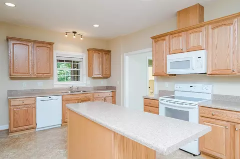 747 Mudham Rd, Wendell, NC 27591 photo 9