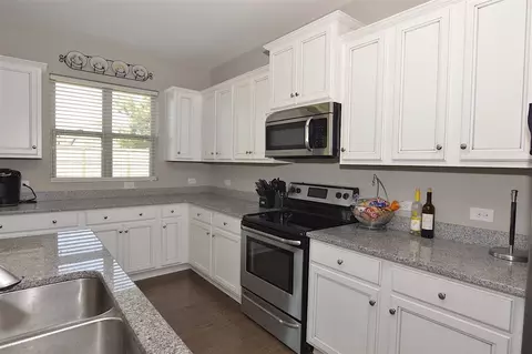 157 Davelyn Ct, Garner, NC 27529 photo 6