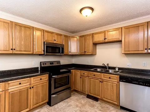 305 Clapp St, Graham, NC 27253 photo 5