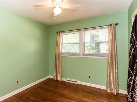 305 Clapp St, Graham, NC 27253 photo 12