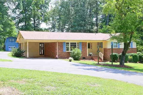 6222 Dello St, Durham, NC 27712 photo 2