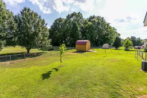 301 Still Meadows Ct, Benson, NC 27504 photo 23