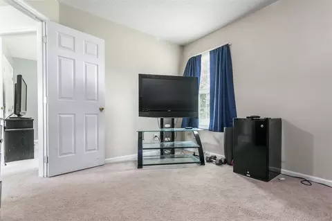 301 Still Meadows Ct, Benson, NC 27504 photo 14