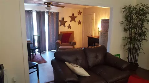 302 Robin Ln, Clayton, NC 27520 photo 7