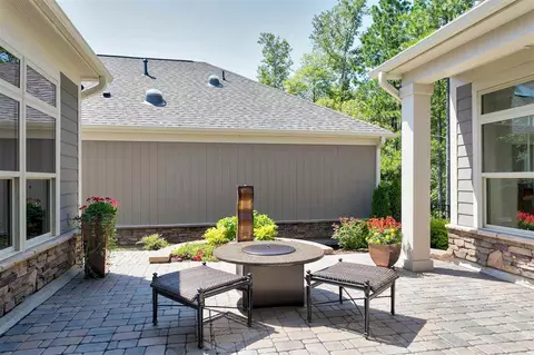 247 Ellisview Dr, Cary, NC 27519 photo 5