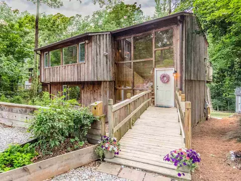 2644 University Dr, Durham, NC 27707 photo 1