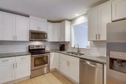 429 E Millbrook Rd, Raleigh, NC 27609 photo 6