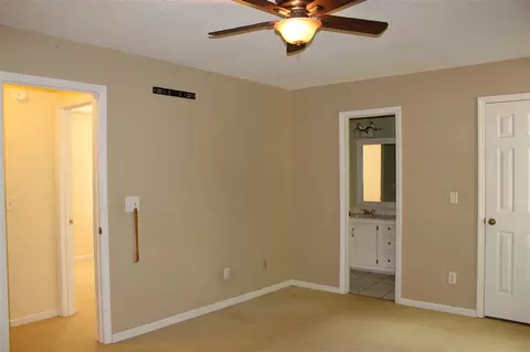 106 Mint Ct, Cary, NC 27513 photo 9