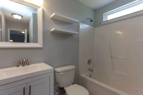 205 Bermuda Green Dr, Durham, NC 27703 photo 13
