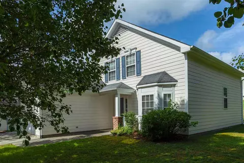 205 Bermuda Green Dr, Durham, NC 27703 photo 2