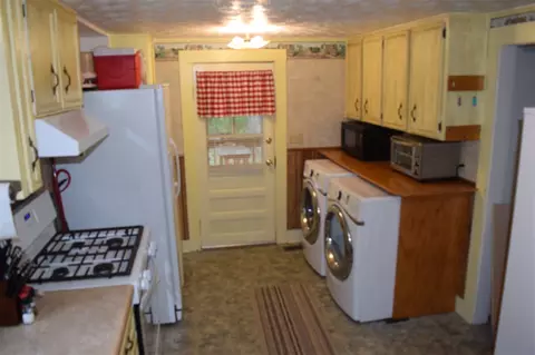 117 Thomas St, Canton, NC 28716 photo 8